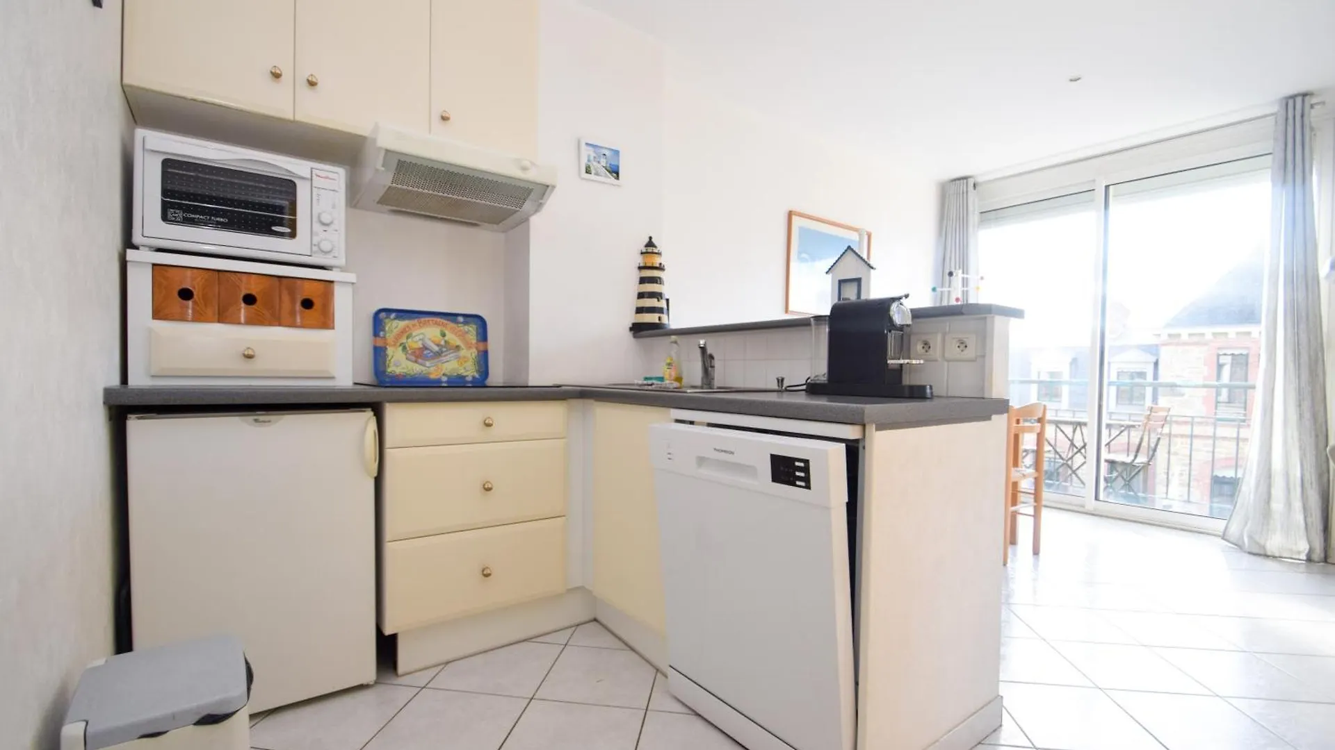 Appt 2 Pieces Confort 3 Pers Au Pied De La Plage Vacances Sans Voiture Динар Апартаменты