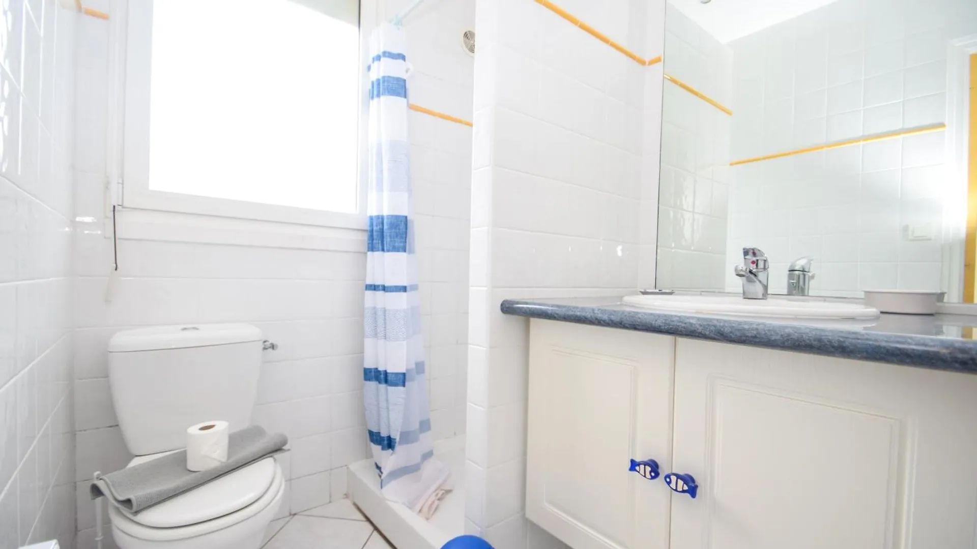 Апартаменты Appt 2 Pieces Confort 3 Pers Au Pied De La Plage Vacances Sans Voiture Динар